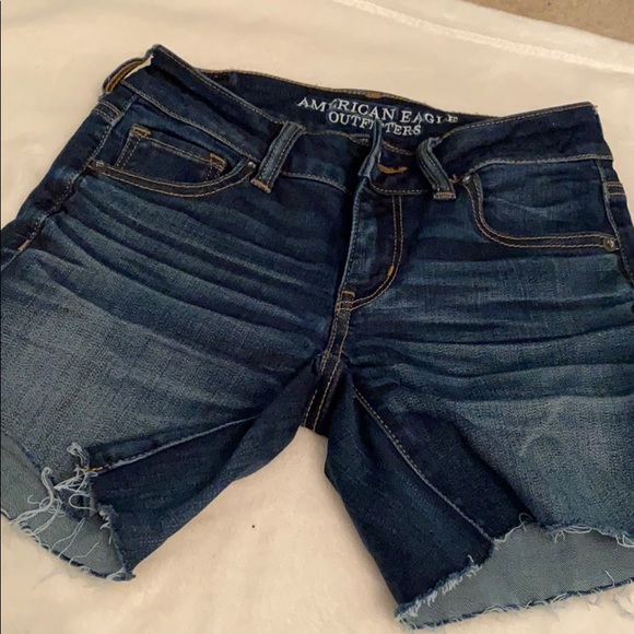 American Eagle Shorts - Picture 3 of 4